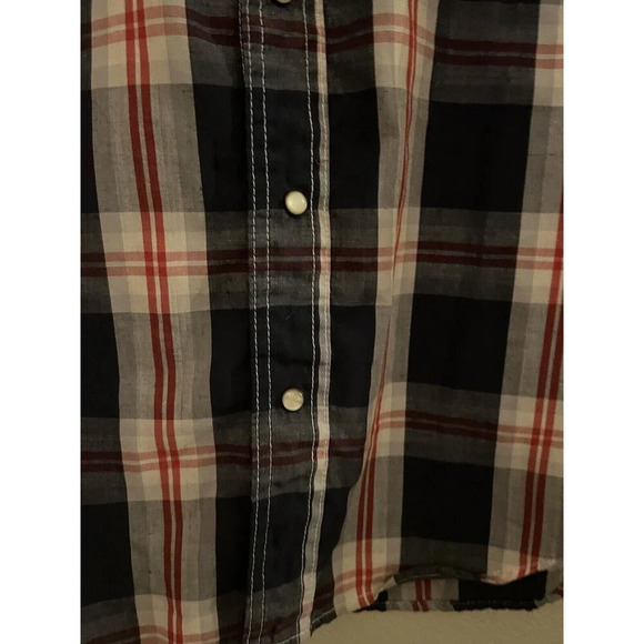 Ditch Plains Pearl Snap Shirt Size Large - Picture 9 of 10
